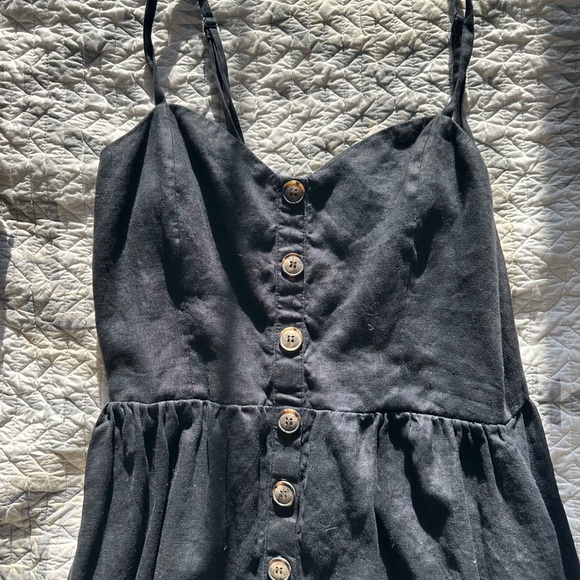 Reformation Dresses & Skirts - Reformation Thelma Black Button-Front linen Midi Dress